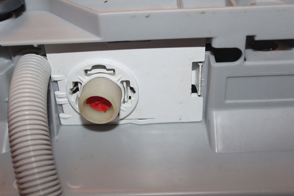 Замена заливного клапана на посудомойной машине